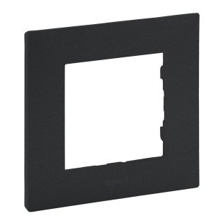 LG-863791-WEB-R.jpg