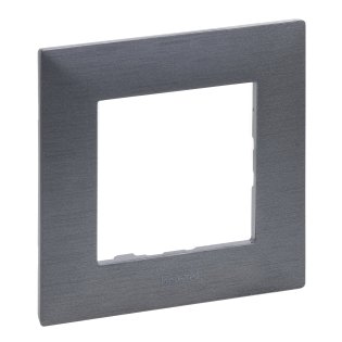 LG-863991-WEB-R.jpg