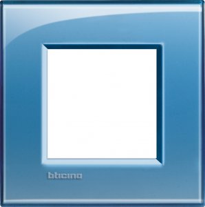 LNA4802AD